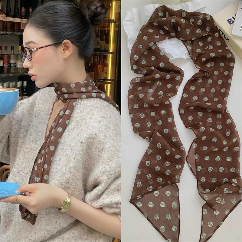 Polka Dot bloemenprint zijden  - Ascot Neck Scarf recensie en prijs